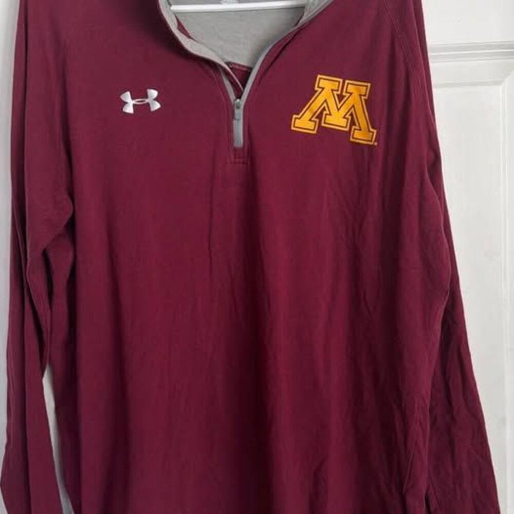 Men’s Under Armour Large Minnesota Quarter Zip
